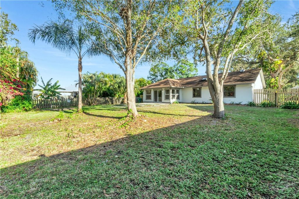 509 Breakwater Terrace, Sebastian, FL 32958 Photo