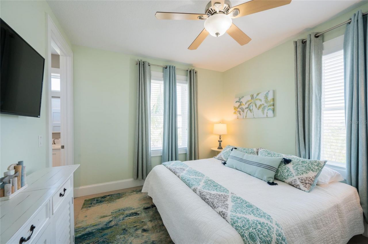 2201 Avenue C, Bradenton Beach, FL 34217 Photo