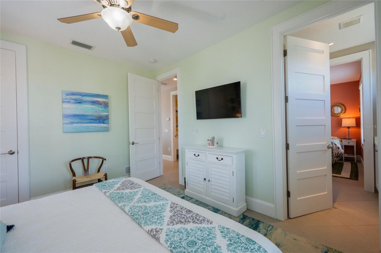 2201 Avenue C, Bradenton Beach, FL 34217 Photo
