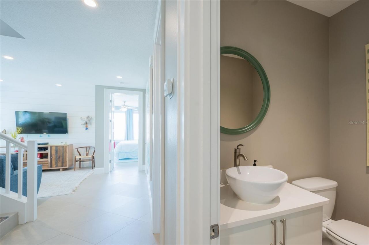 2201 Avenue C, Bradenton Beach, FL 34217 Photo