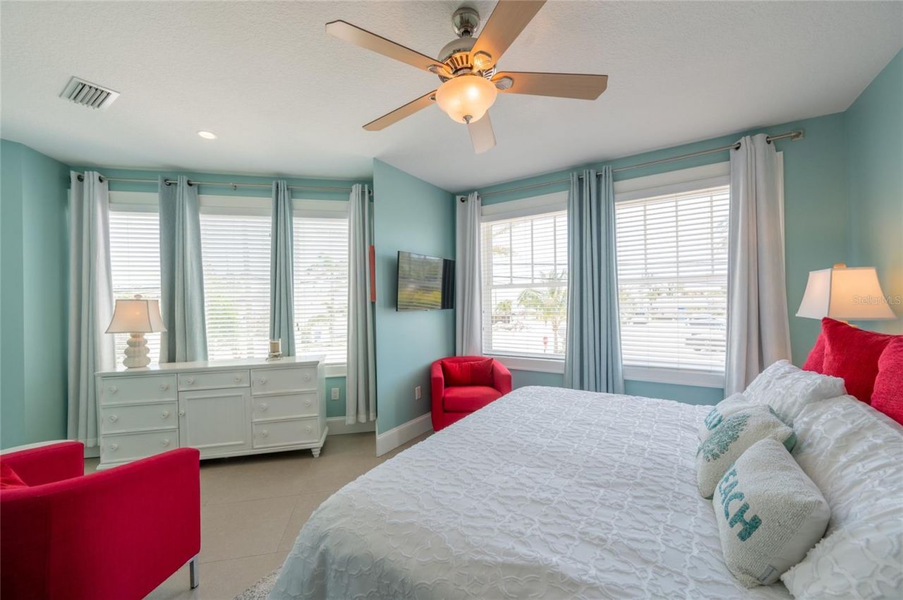 2201 Avenue C, Bradenton Beach, FL 34217 Photo