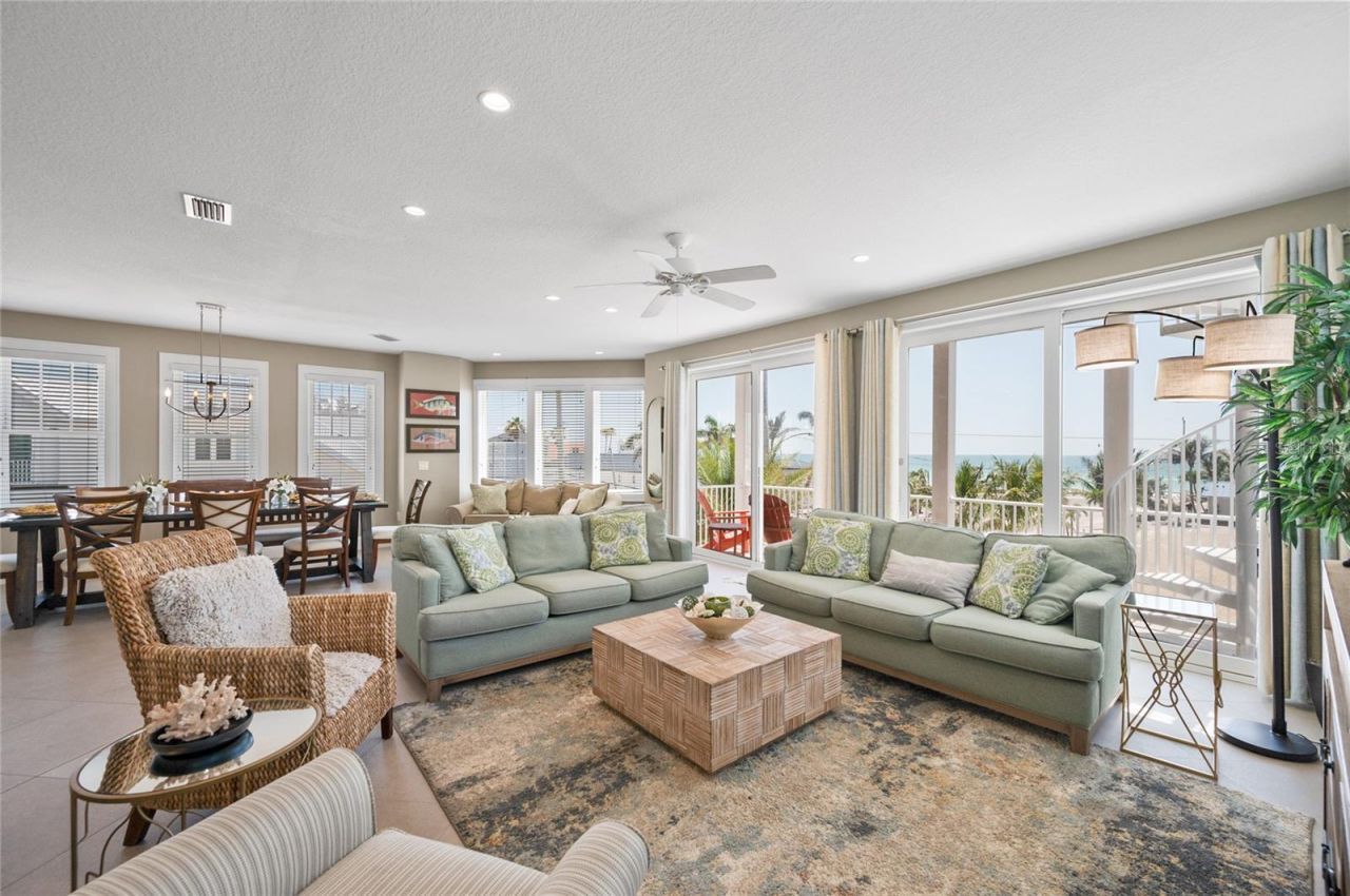 2201 Avenue C, Bradenton Beach, FL 34217 Photo