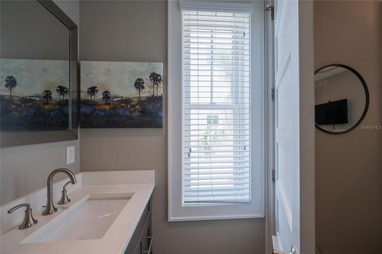 2201 Avenue C, Bradenton Beach, FL 34217 Photo