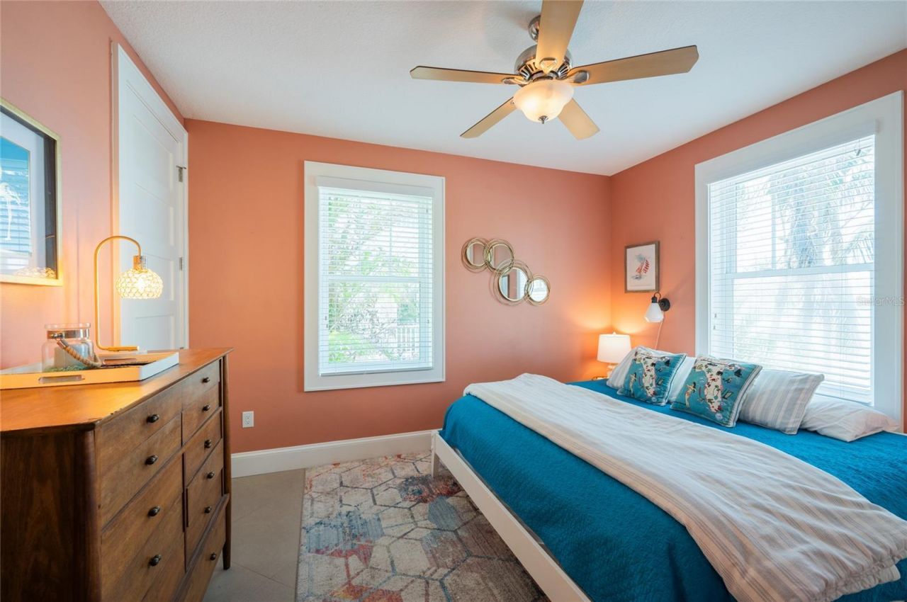 2201 Avenue C, Bradenton Beach, FL 34217 Photo