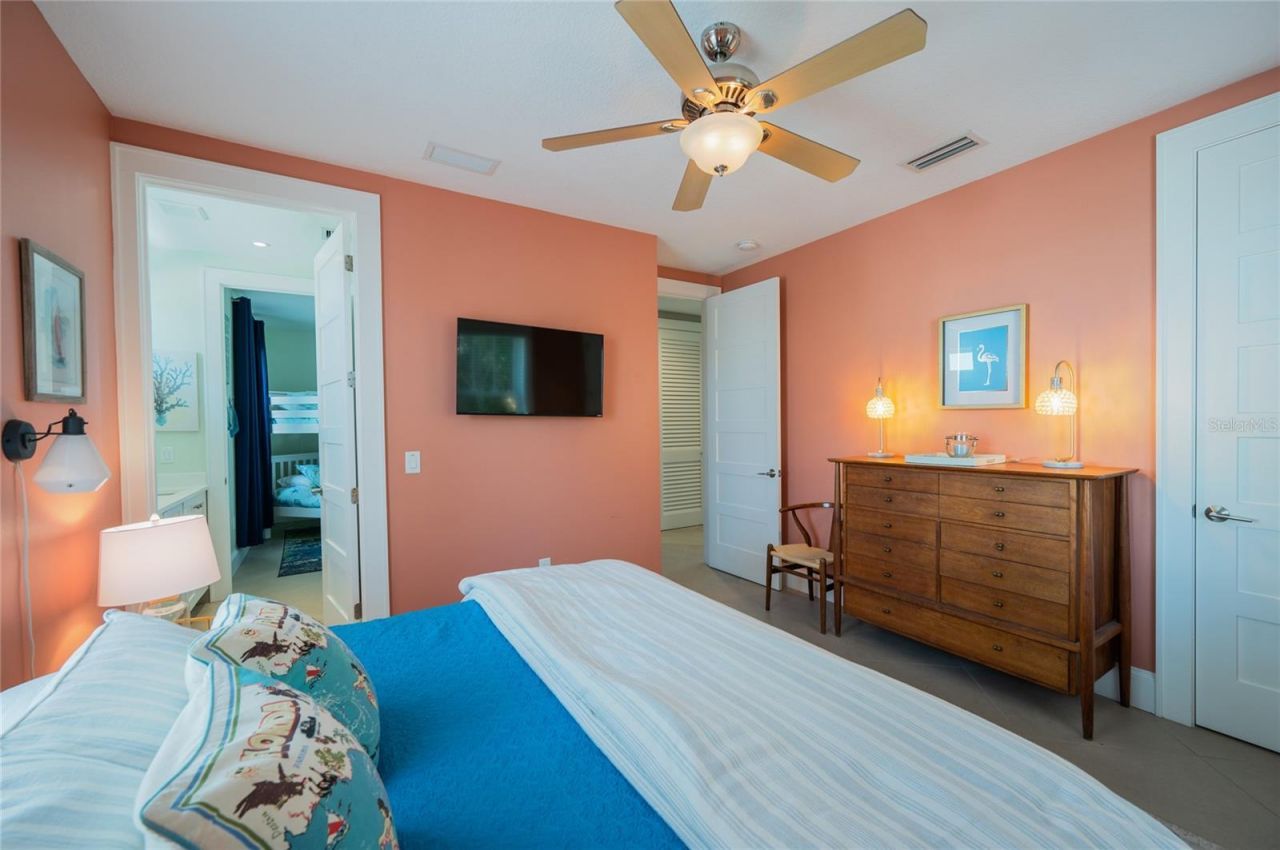 2201 Avenue C, Bradenton Beach, FL 34217 Photo