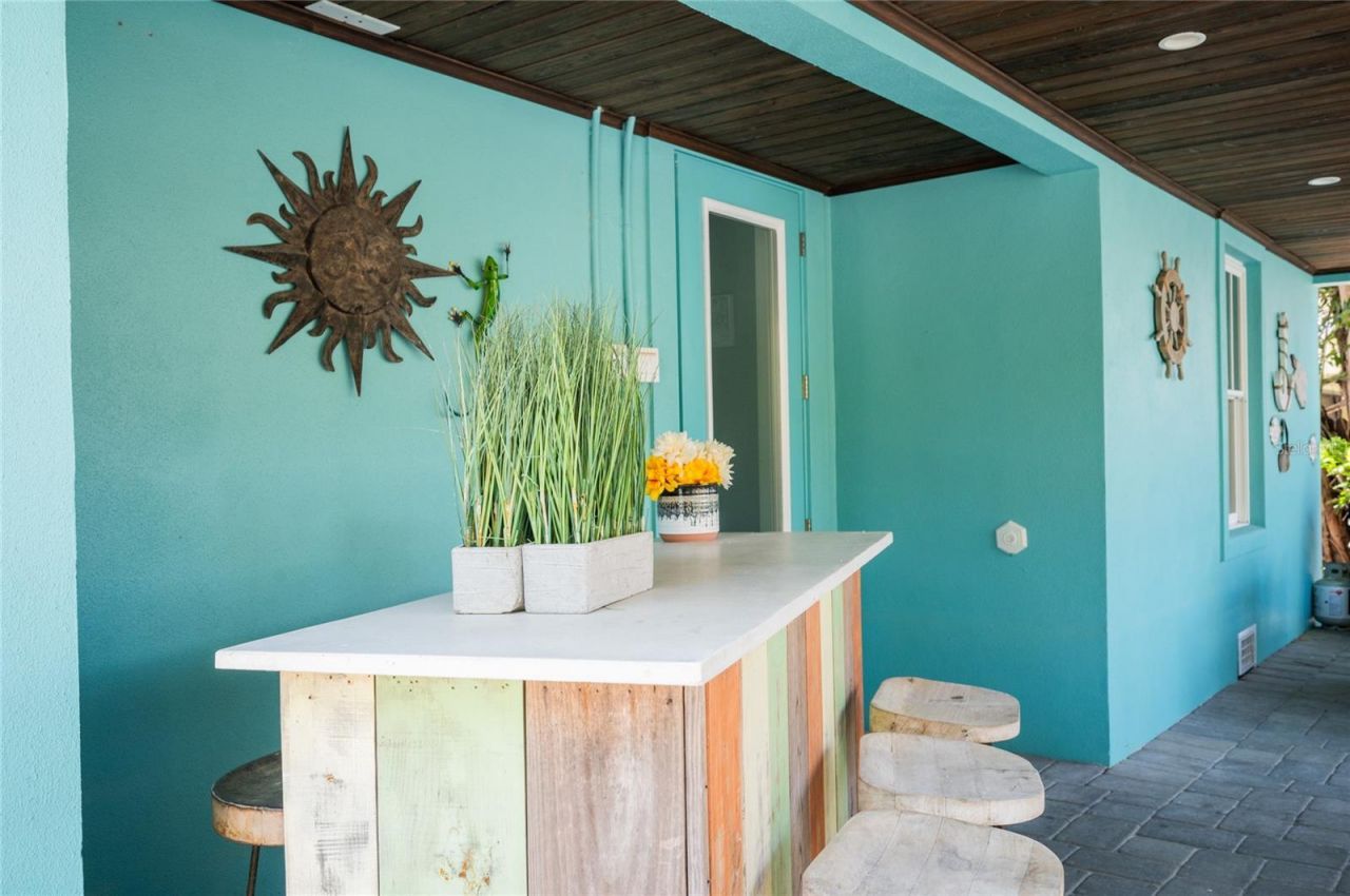 2201 Avenue C, Bradenton Beach, FL 34217 Photo