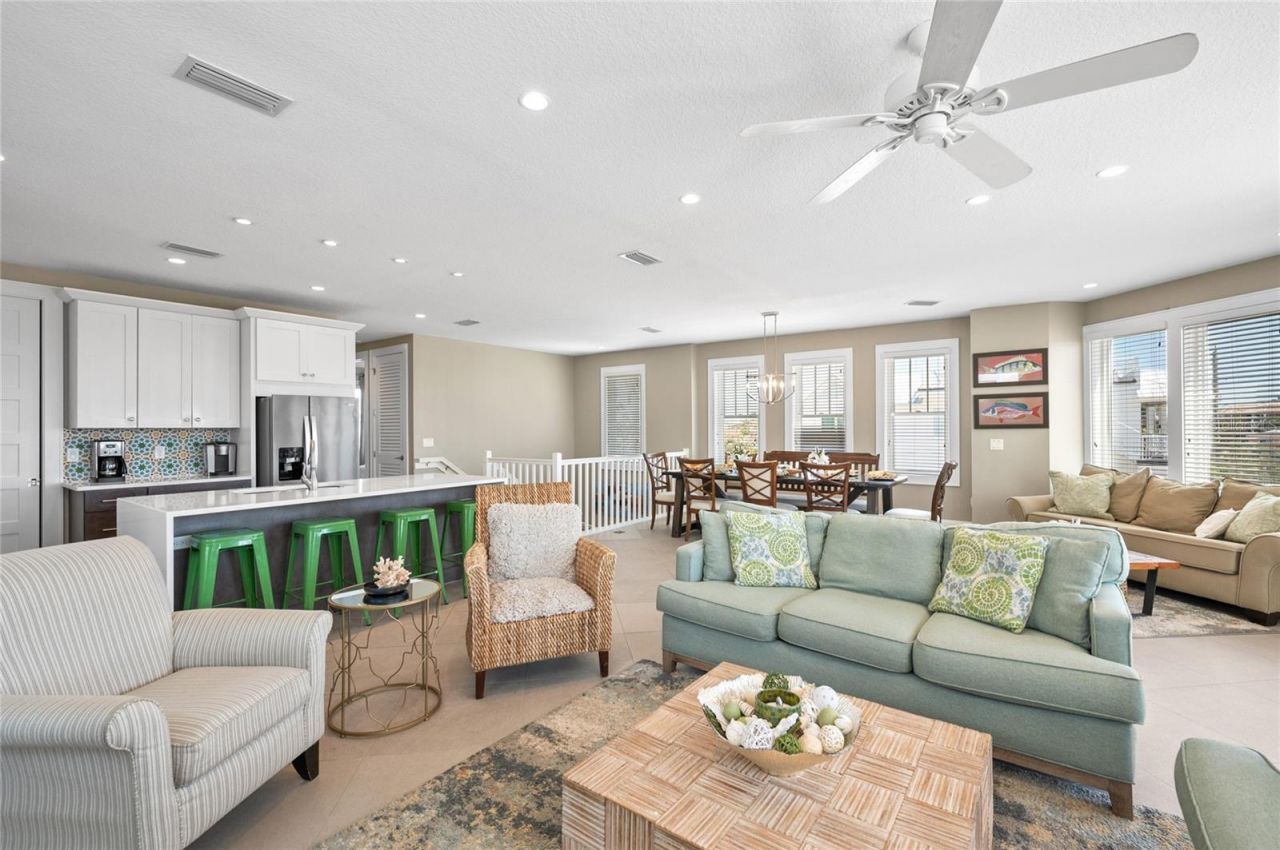 2201 Avenue C, Bradenton Beach, FL 34217 Photo