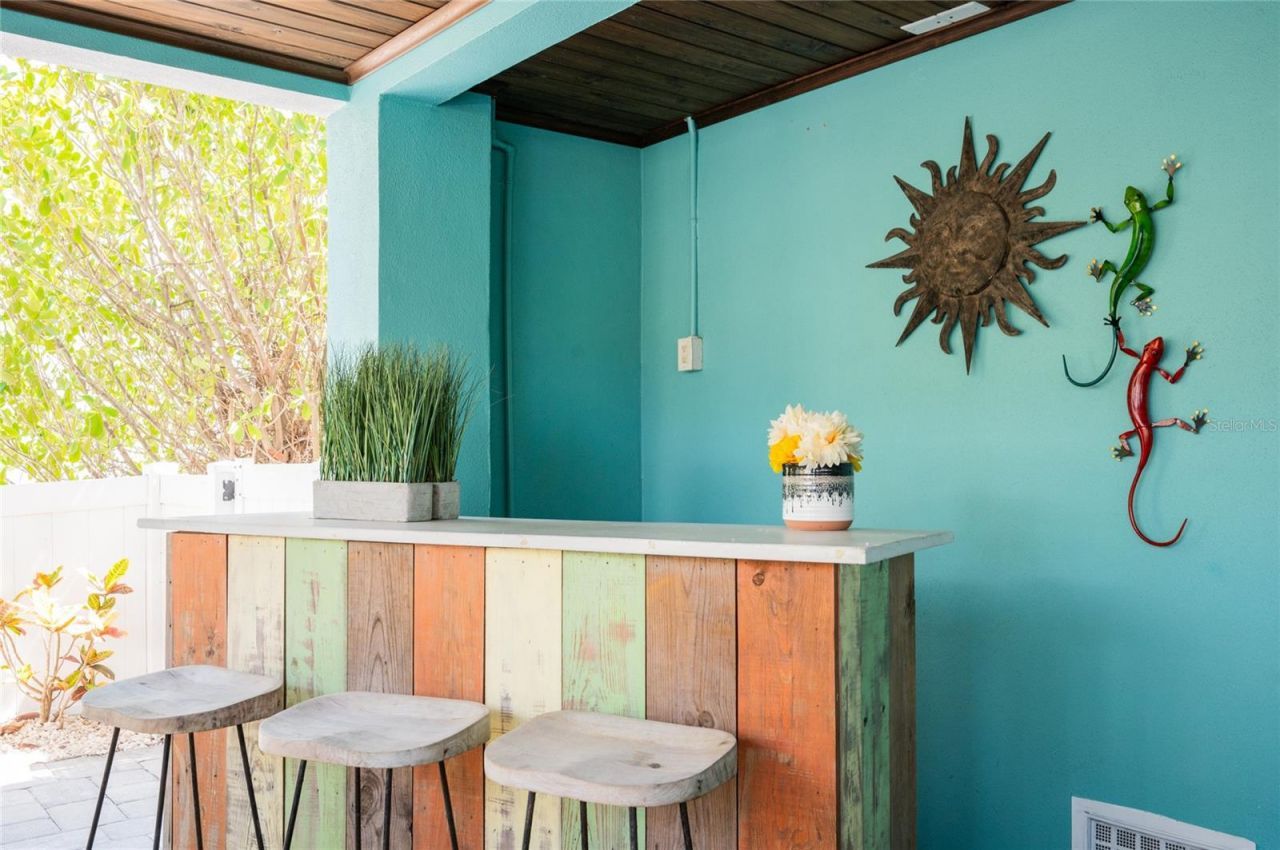 2201 Avenue C, Bradenton Beach, FL 34217 Photo