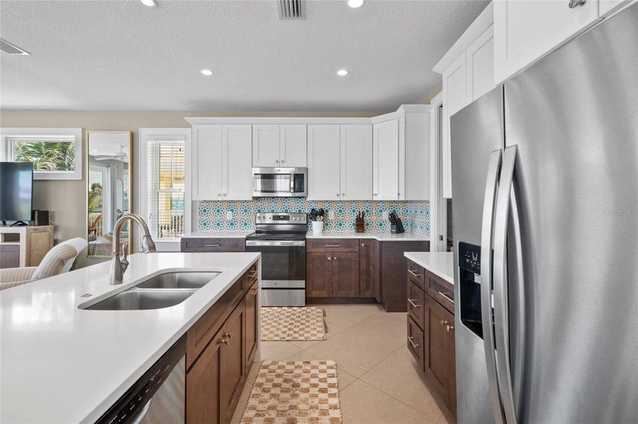 2201 Avenue C, Bradenton Beach, FL 34217 Photo