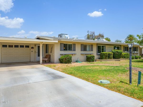 10262 W SNEAD Circle N, Sun City, AZ 85351