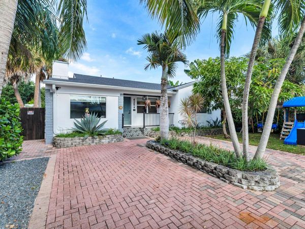 425 32nd Street, West Palm Beach, FL 33407