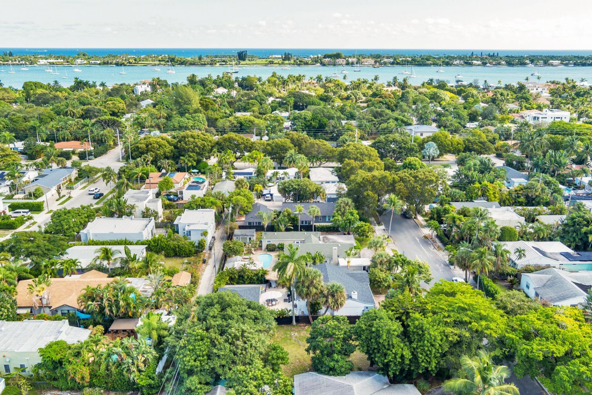 425 32nd Street, West Palm Beach, FL 33407 Photo