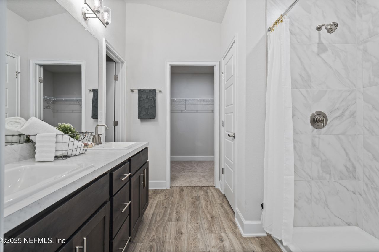 8223 Helmsley Boulevard, Jacksonville, FL 32219 Photo