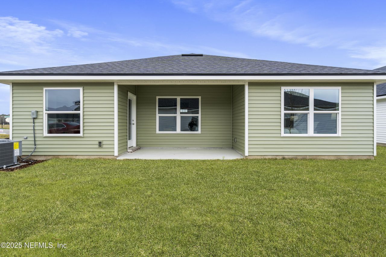 8223 Helmsley Boulevard, Jacksonville, FL 32219 Photo
