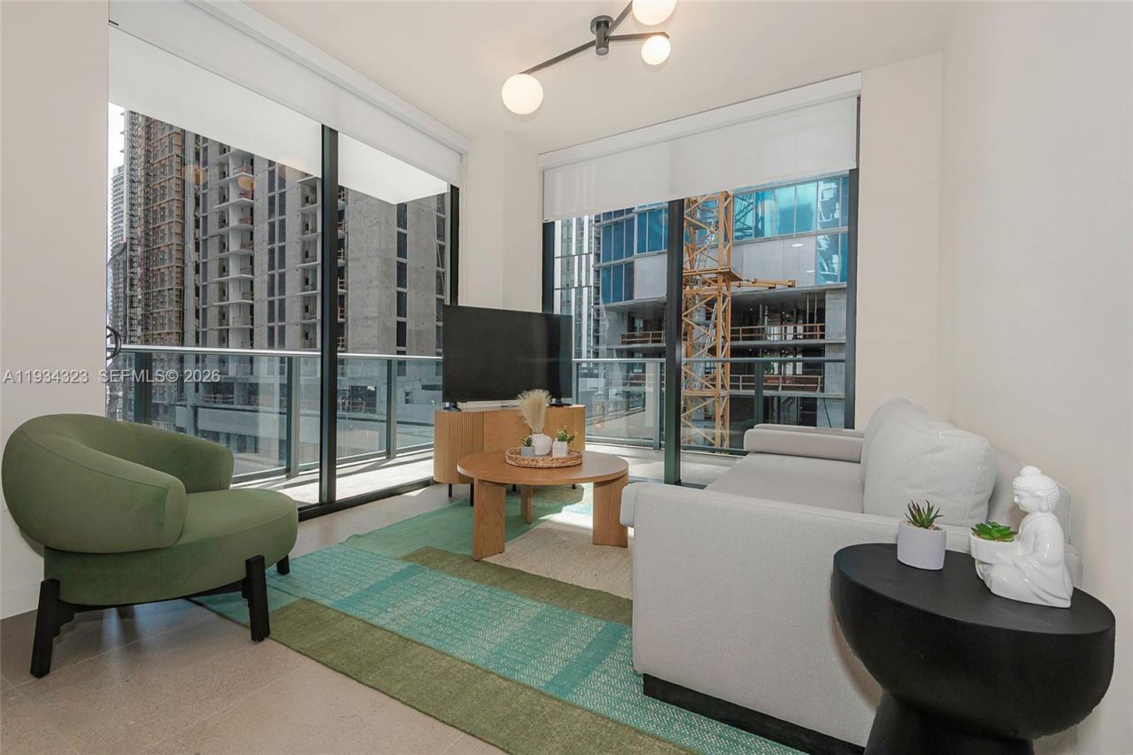 11 NE 6 St , Unit 1407, Miami, FL 33132 Photo