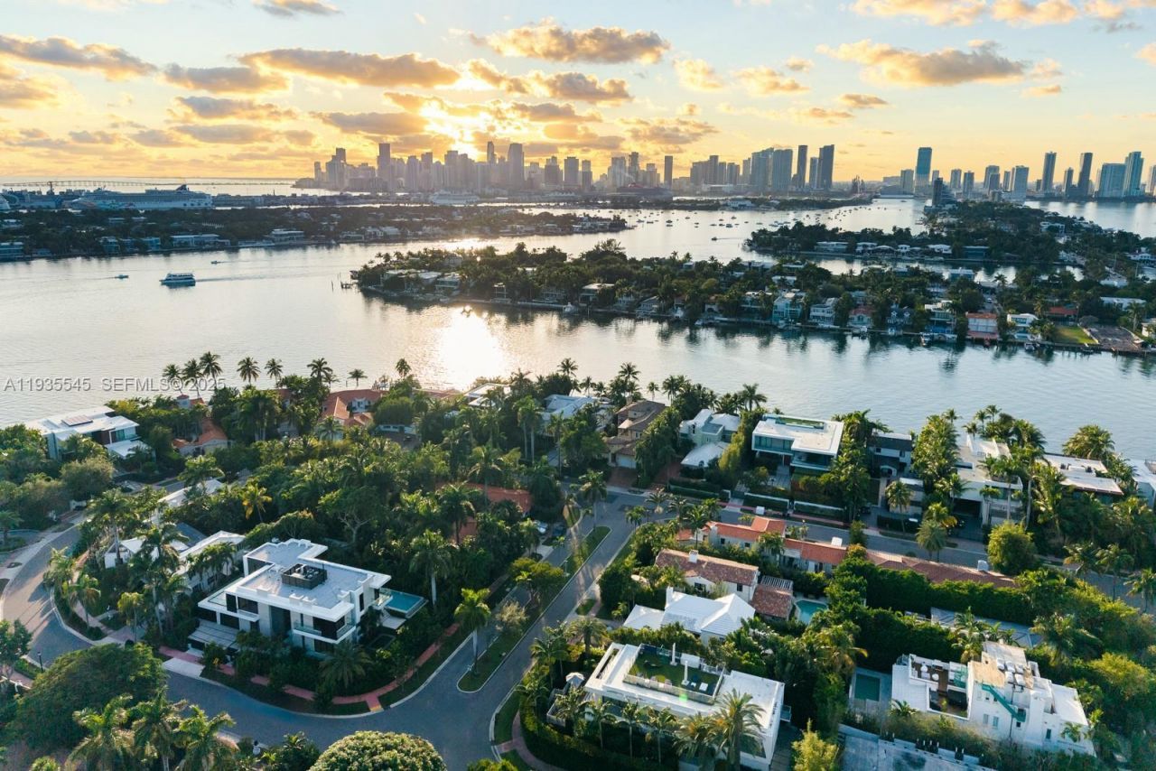 40 W Rivo Alto Dr , Miami Beach, FL 33139 Photo