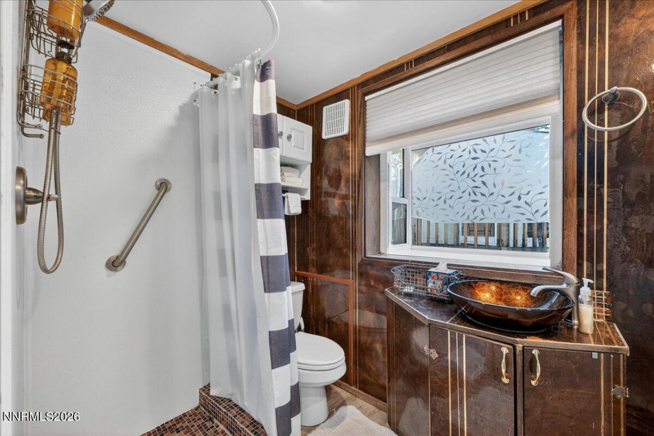 611 Nixon Avenue, Reno, NV 89509 Photo