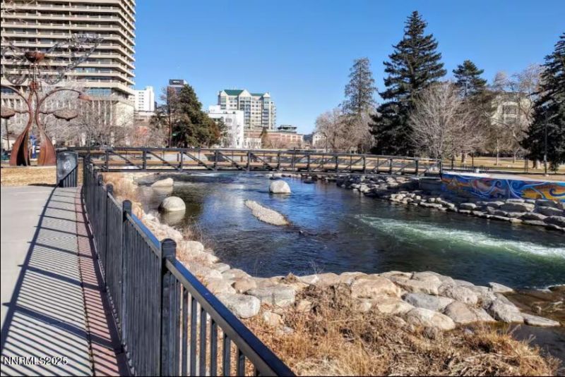 611 Nixon Avenue, Reno, NV 89509 Photo
