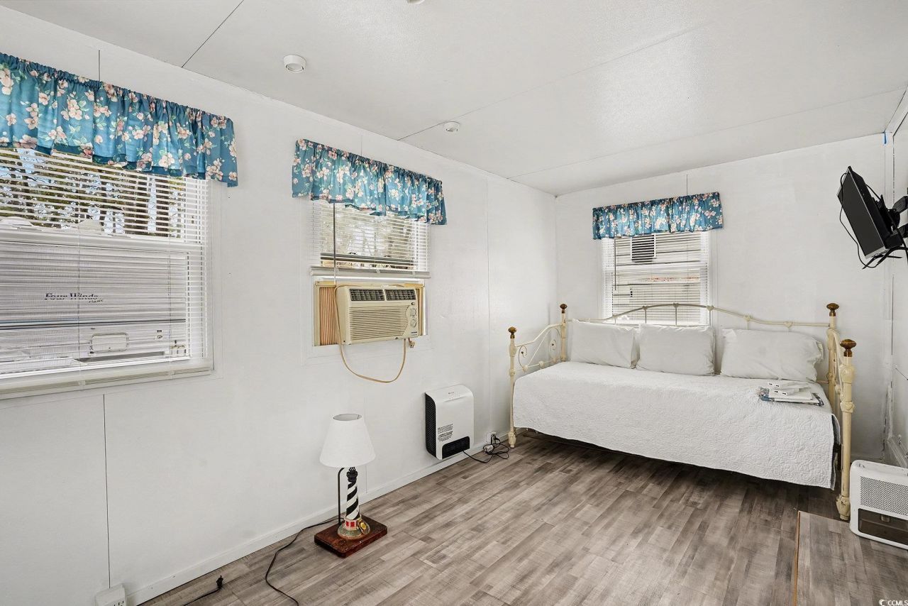 613-450 5th Ave. S Photo 19