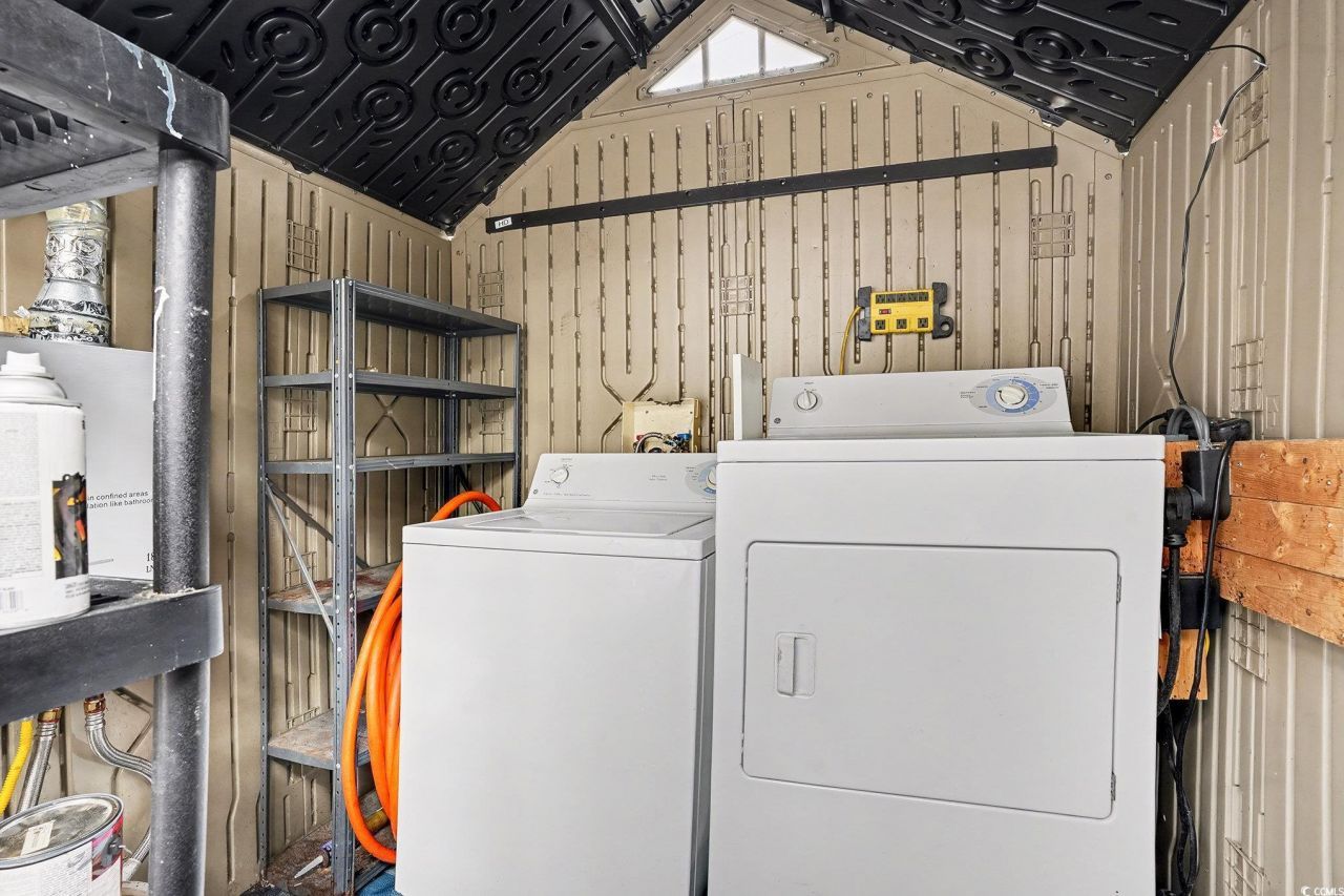 613-450 5th Ave. S Photo 23