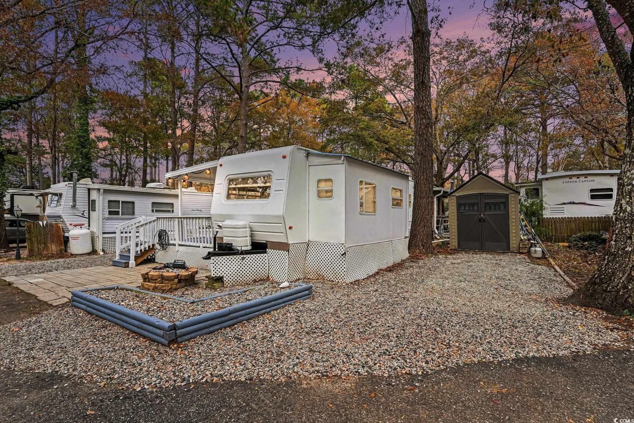 613-450 5th Ave. S Photo 25