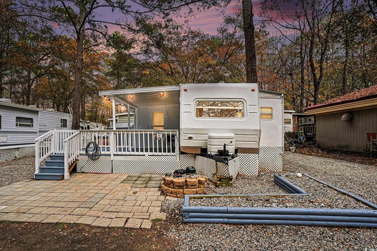 613-450 5th Ave. S Photo 26