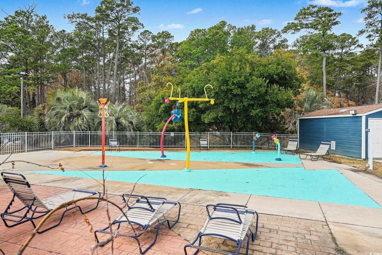 613-450 5th Ave. S Photo 32