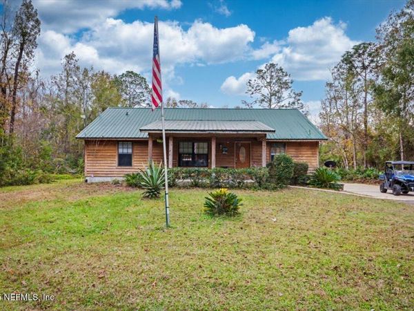 180 PIONEER Trail, Green Cove Springs, FL 32043