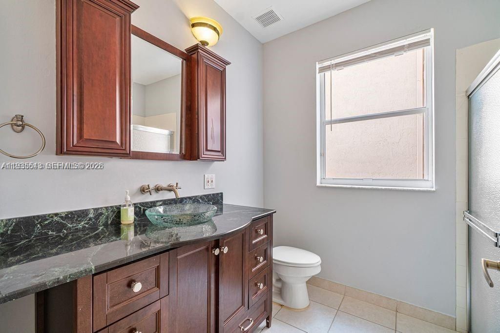 2437 S Coral Trace Cir, Unit 2437, Delray Beach, FL 33445 Photo