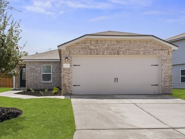 15027 Telfaire Meadow, Von Ormy, TX 78073