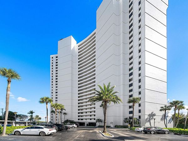 5200 N Flagler Drive, Unit 603, West Palm Beach, FL 33407