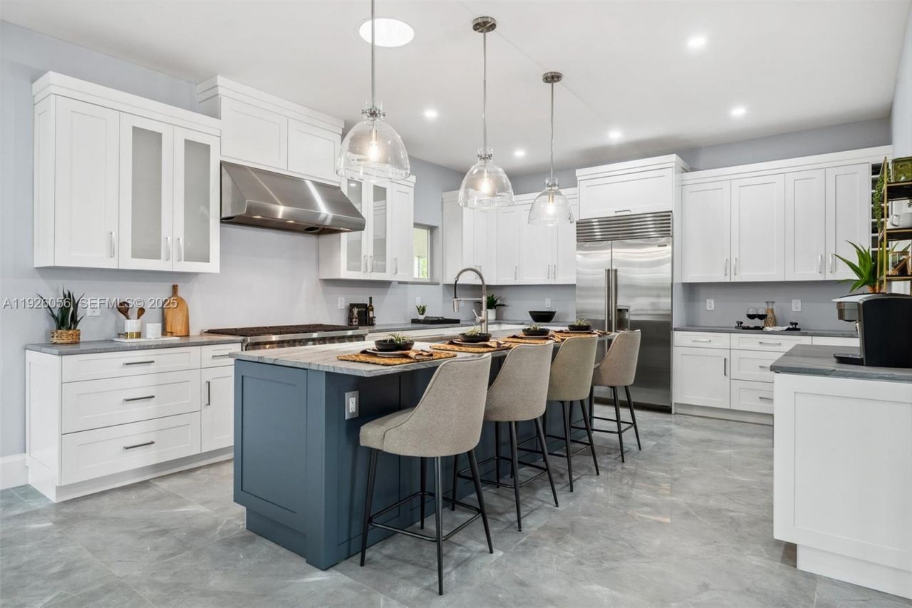 4837 Tarpon Avenue, Bonita Springs, FL 34134 Photo