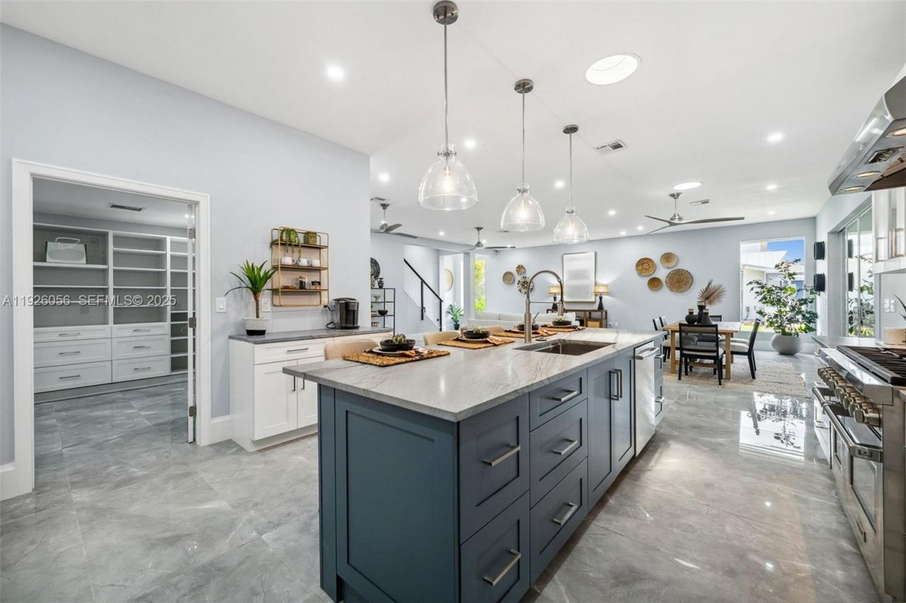 4837 Tarpon Avenue, Bonita Springs, FL 34134 Photo