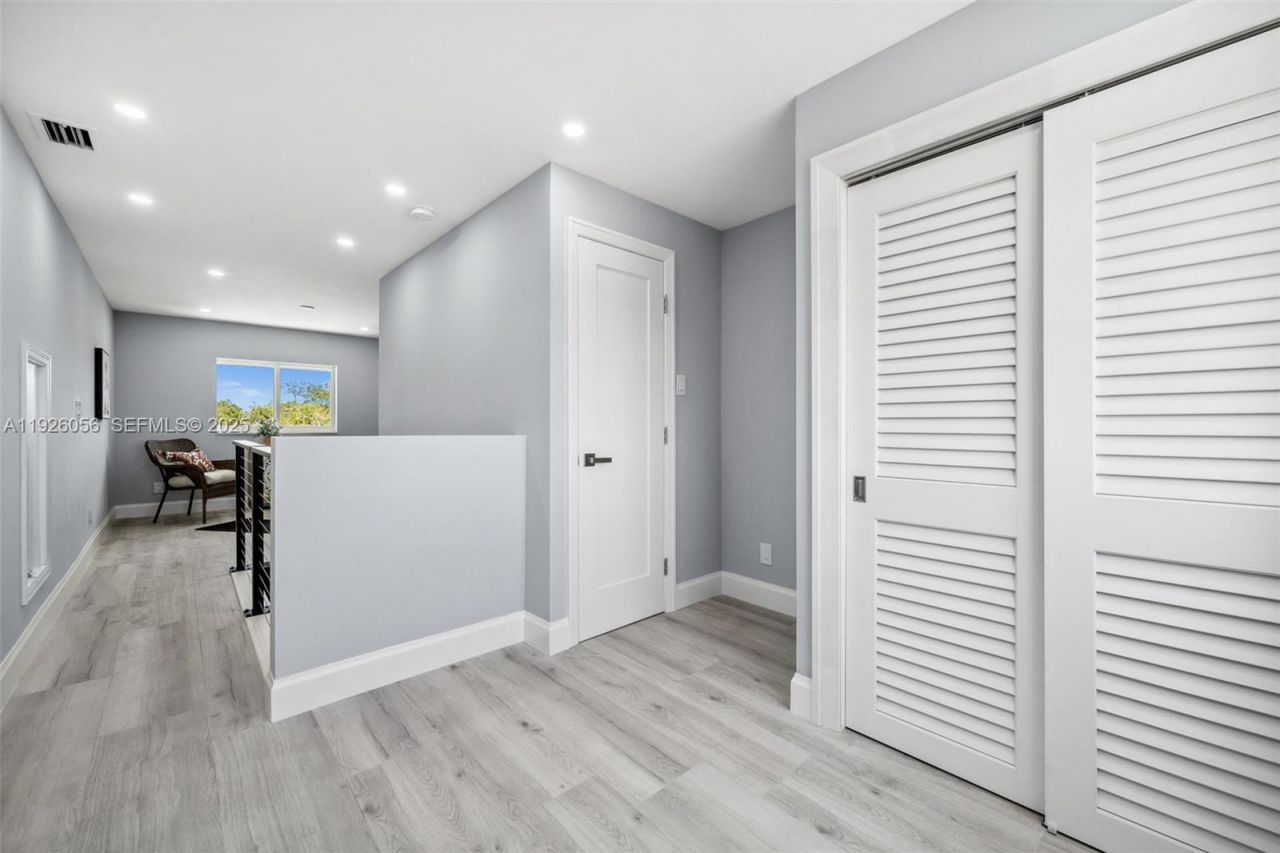 4837 Tarpon Avenue, Bonita Springs, FL 34134 Photo