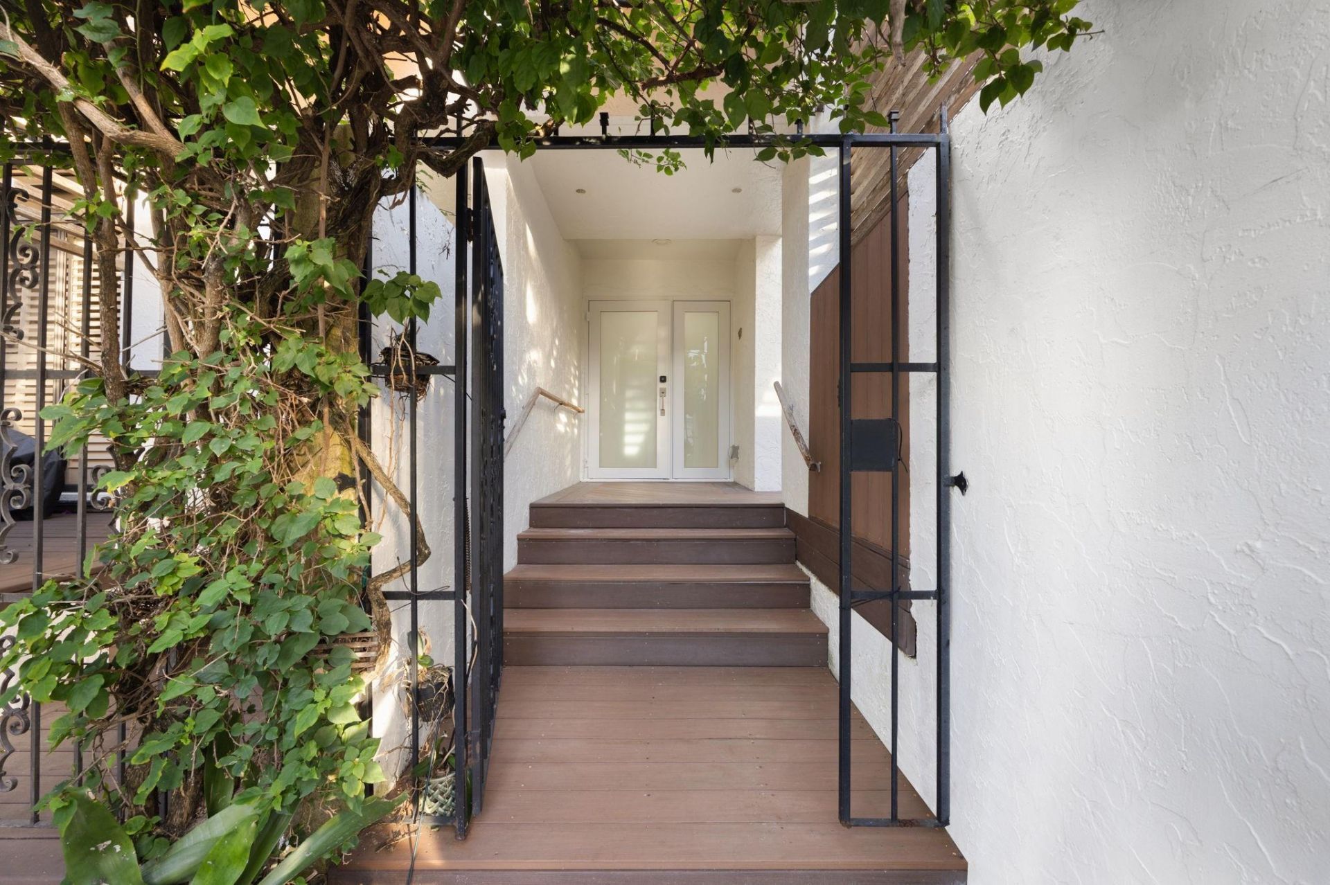 424 Hendricks Isle, Unit 6, Fort Lauderdale, FL 33301 Photo