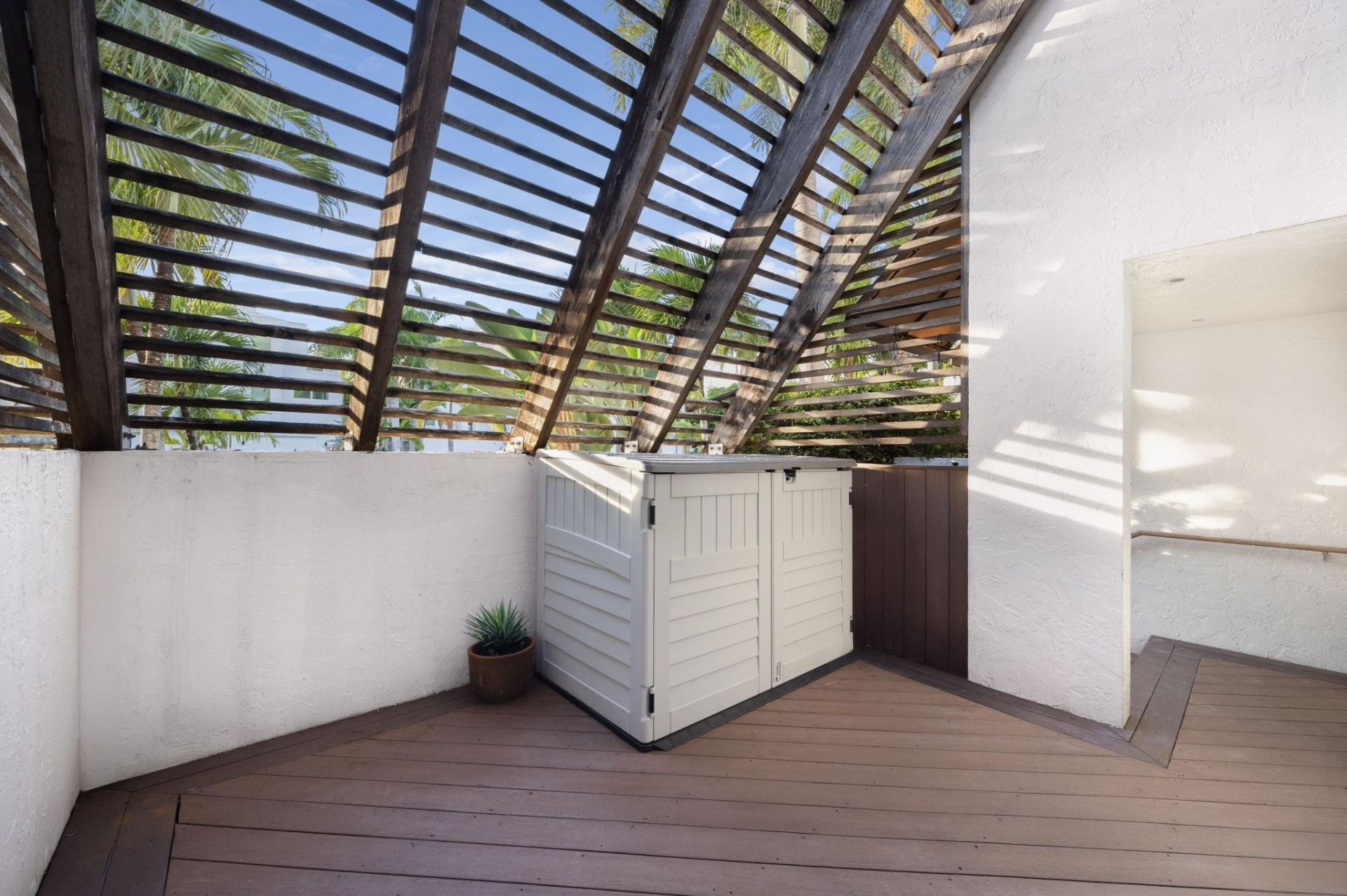 424 Hendricks Isle, Unit 6, Fort Lauderdale, FL 33301 Photo