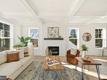 204 3RD AVENUE, NEWTOWN SQUARE, PA 19073