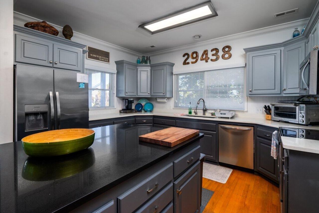 3521 Myrtle Street Photo 13