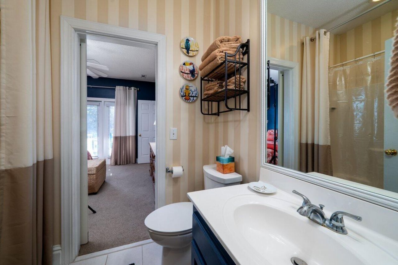 3521 Myrtle Street Photo 19