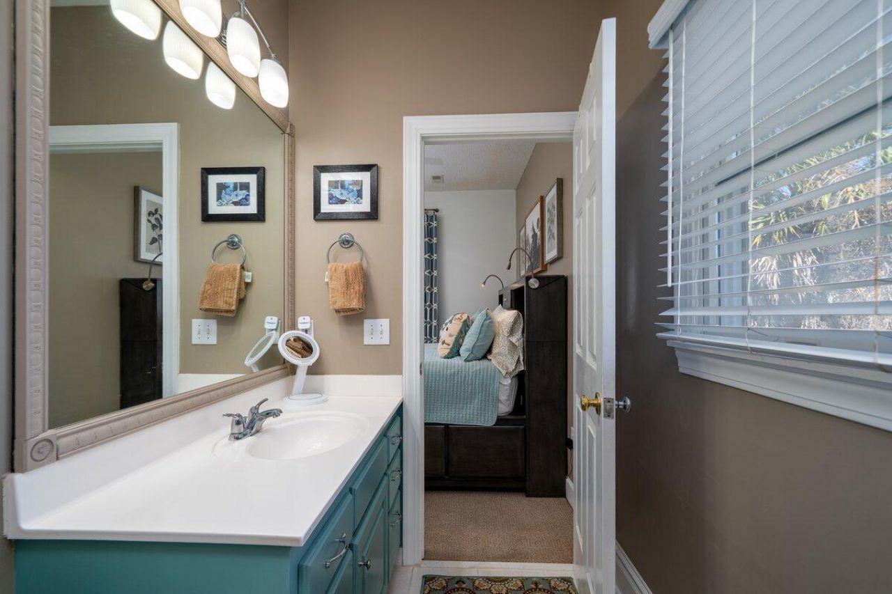 3521 Myrtle Street Photo 24