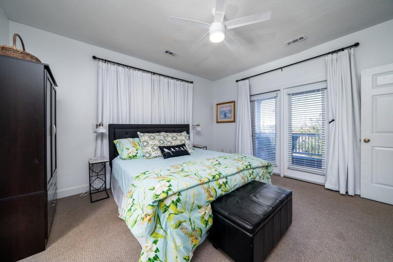 3521 Myrtle Street Photo 36