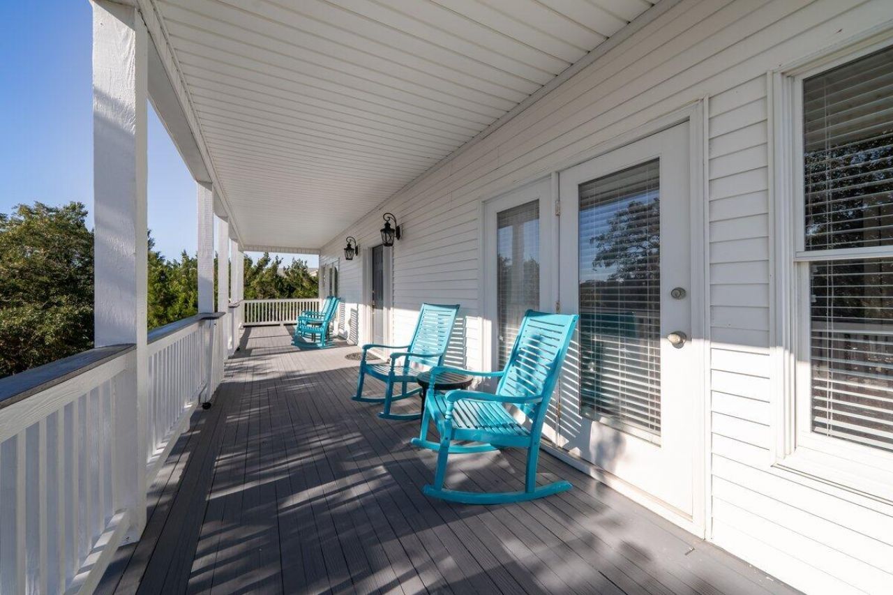 3521 Myrtle Street Photo 5