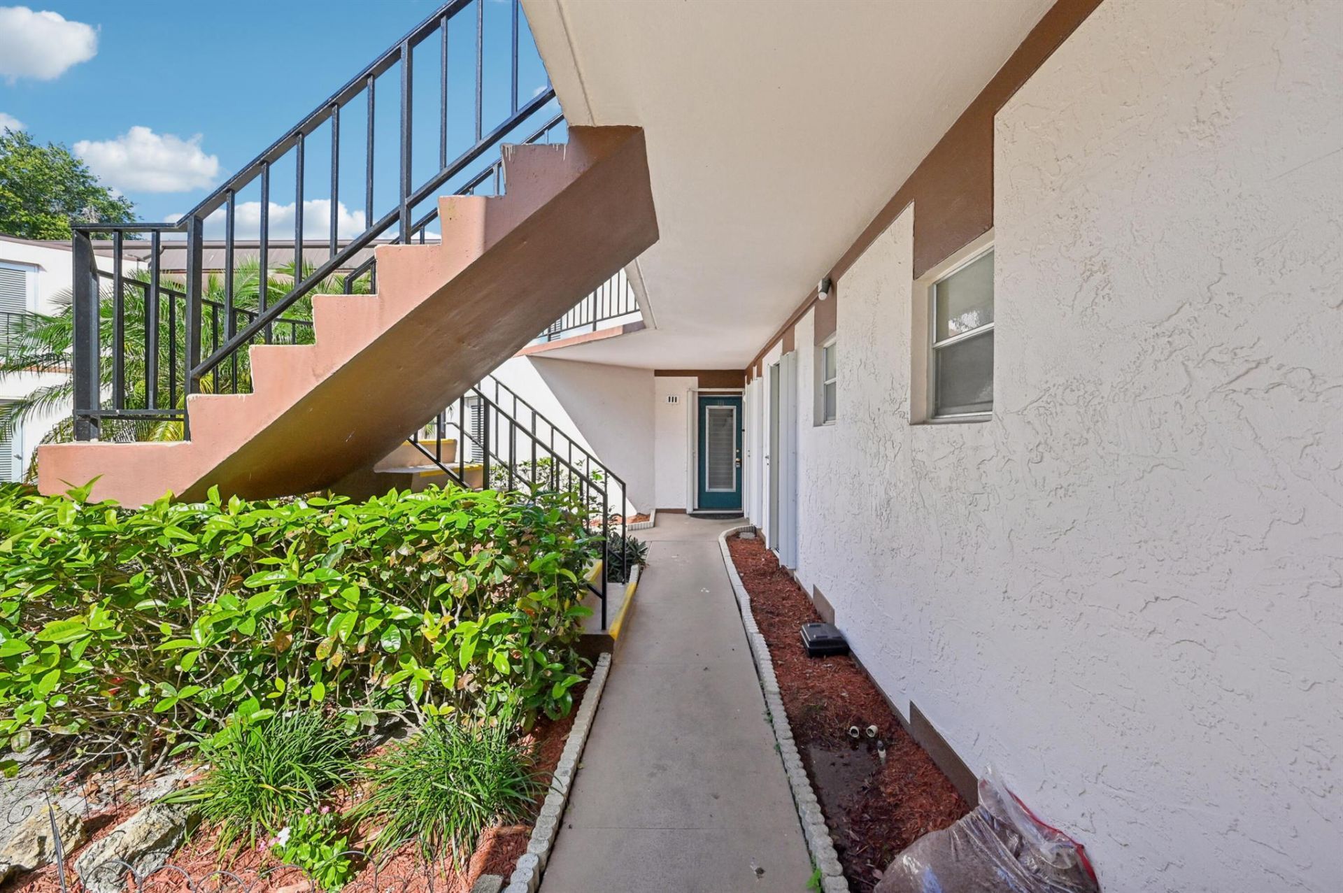 7 N Greenway Village N, Unit 111, Royal Palm Beach, FL 33411 Photo