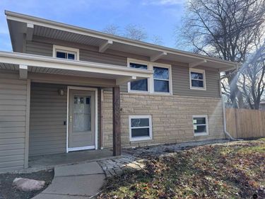 400 N 73rd Street, Lincoln, NE 68505