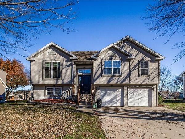 1104 Timberline Drive, Cameron, MO 64429