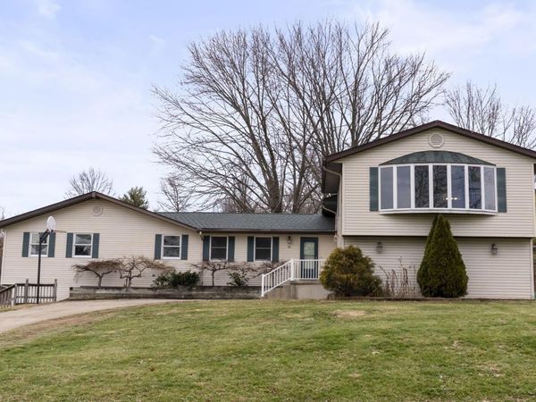 91 Dogwood Drive, Thornville, OH 43076