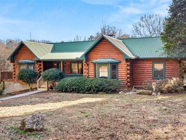 715 Woods Bridge Road, Commerce, GA 30529