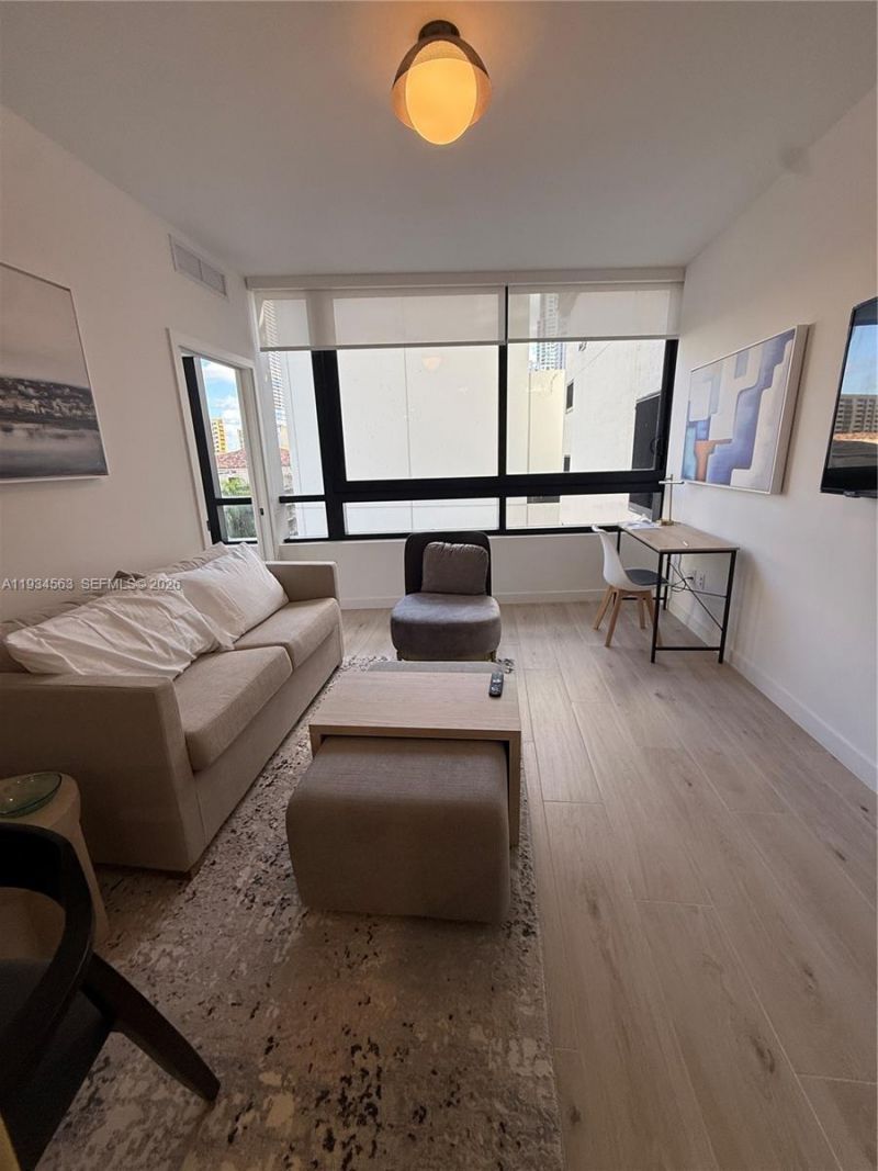 225 N Miami Ave, Unit 501, Miami, FL 33128 Photo