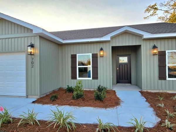 702 N 9th Street, Panama City, FL 32404