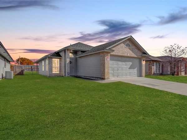 2010 Wright Way, Killeen, TX 76543